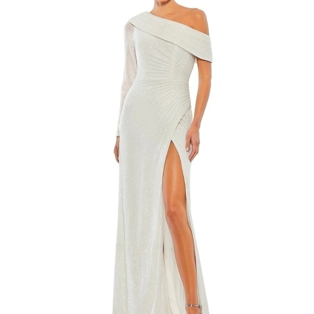 Mac Duggal Long Sleeve Sequin Gown